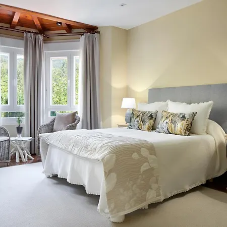 호텔 Txoriene - - Hbi01298