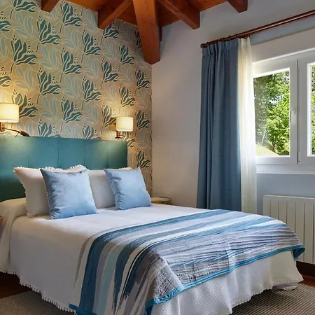 Hotel Txoriene - - Hbi01298