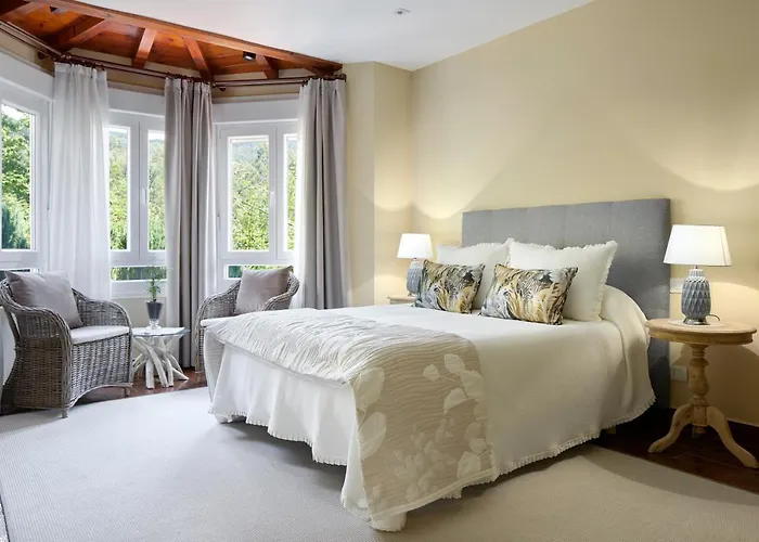 Hotel Txoriene - - Hbi01298