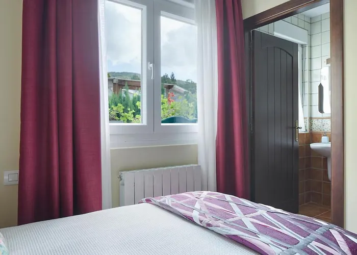 Txoriene - - Hbi01298