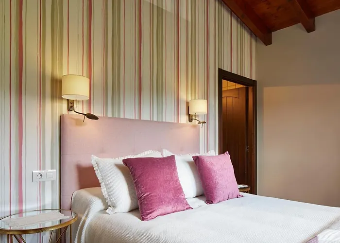 Hotel Txoriene - - Hbi01298